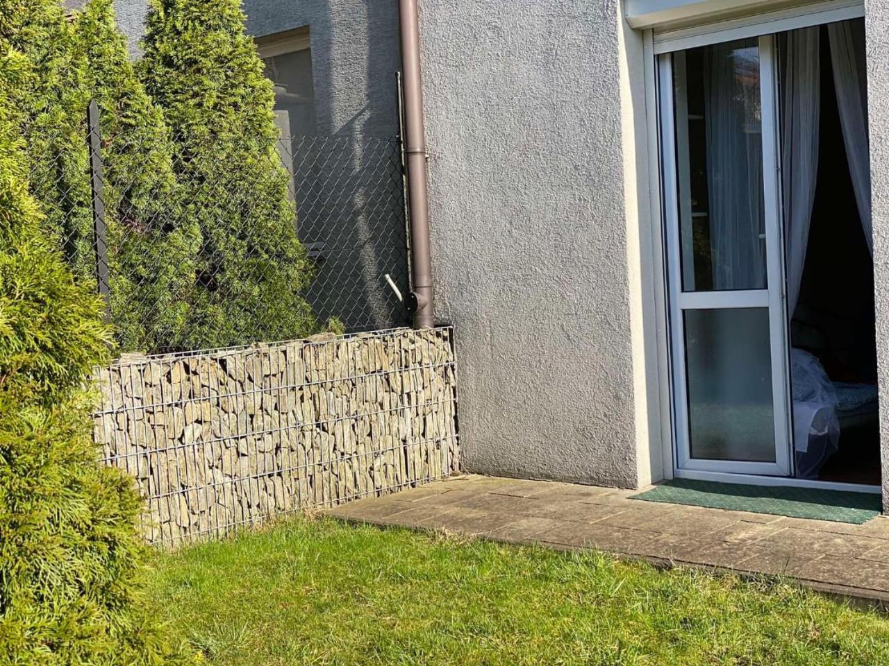 Home Studio Z Ogrodkiem Krakow Ngoại thất bức ảnh